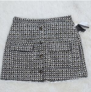 NWT Cute Black and Cream Tweed Mini Skirt w/ Pockets 14